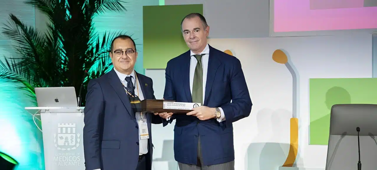 Entrega premio anual derecho sanitario